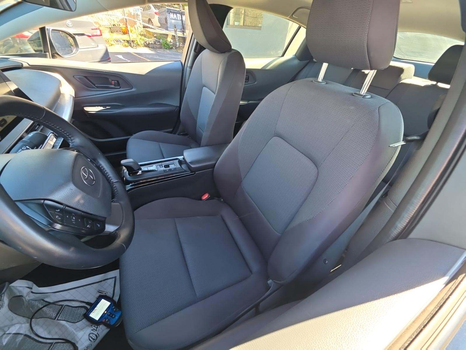 2024 Toyota Prius LE FWD