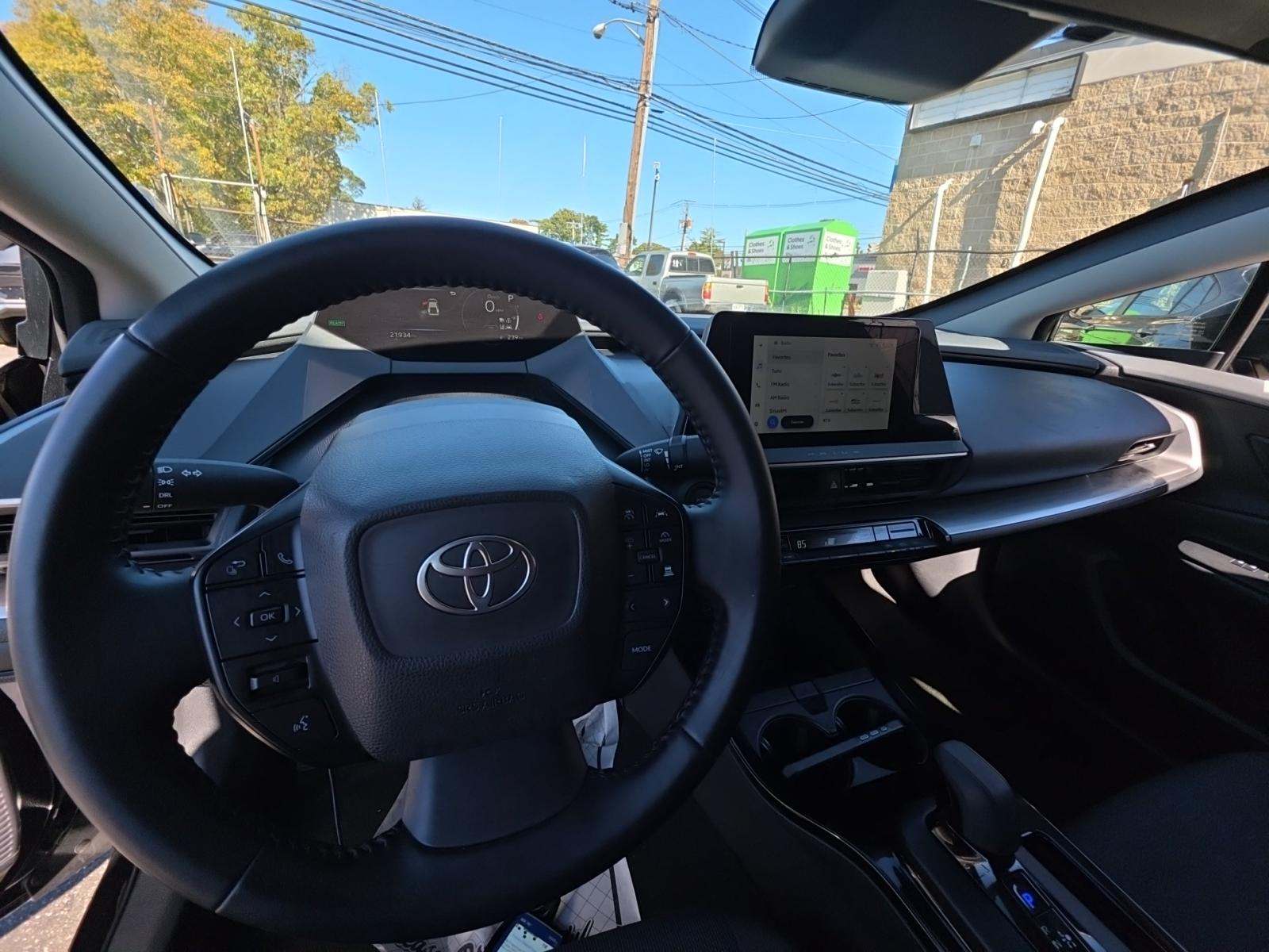 2024 Toyota Prius LE FWD