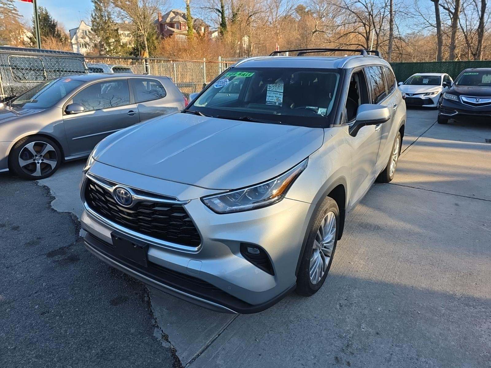 2022 Toyota Highlander Hybrid Platinum AWD