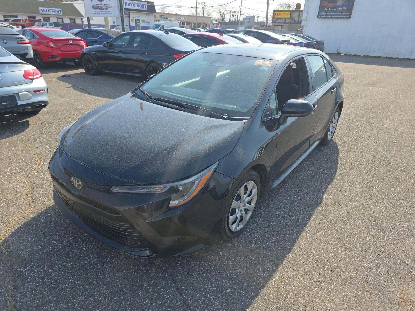 2023 Toyota Corolla LE FWD