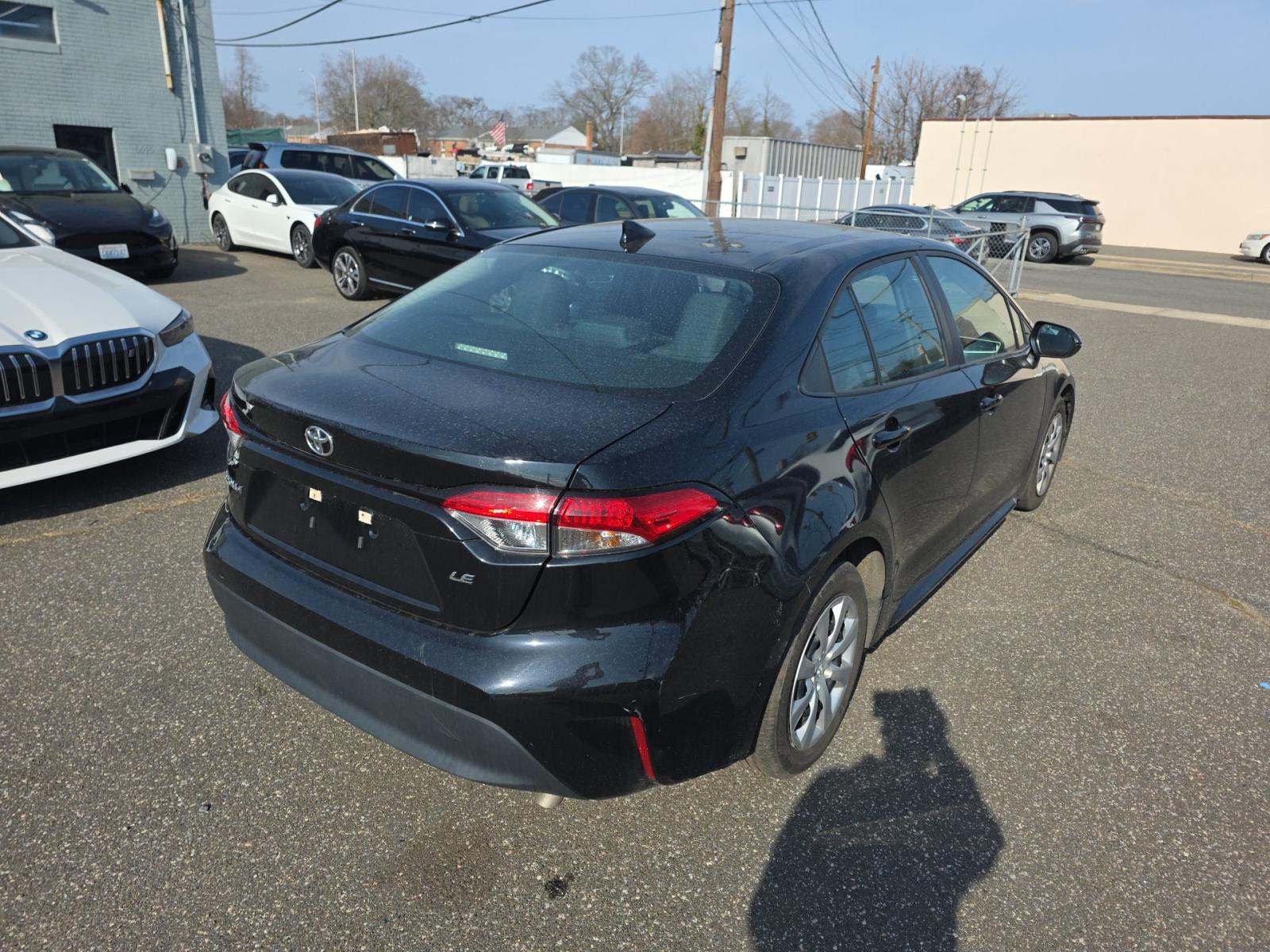 2023 Toyota Corolla LE FWD