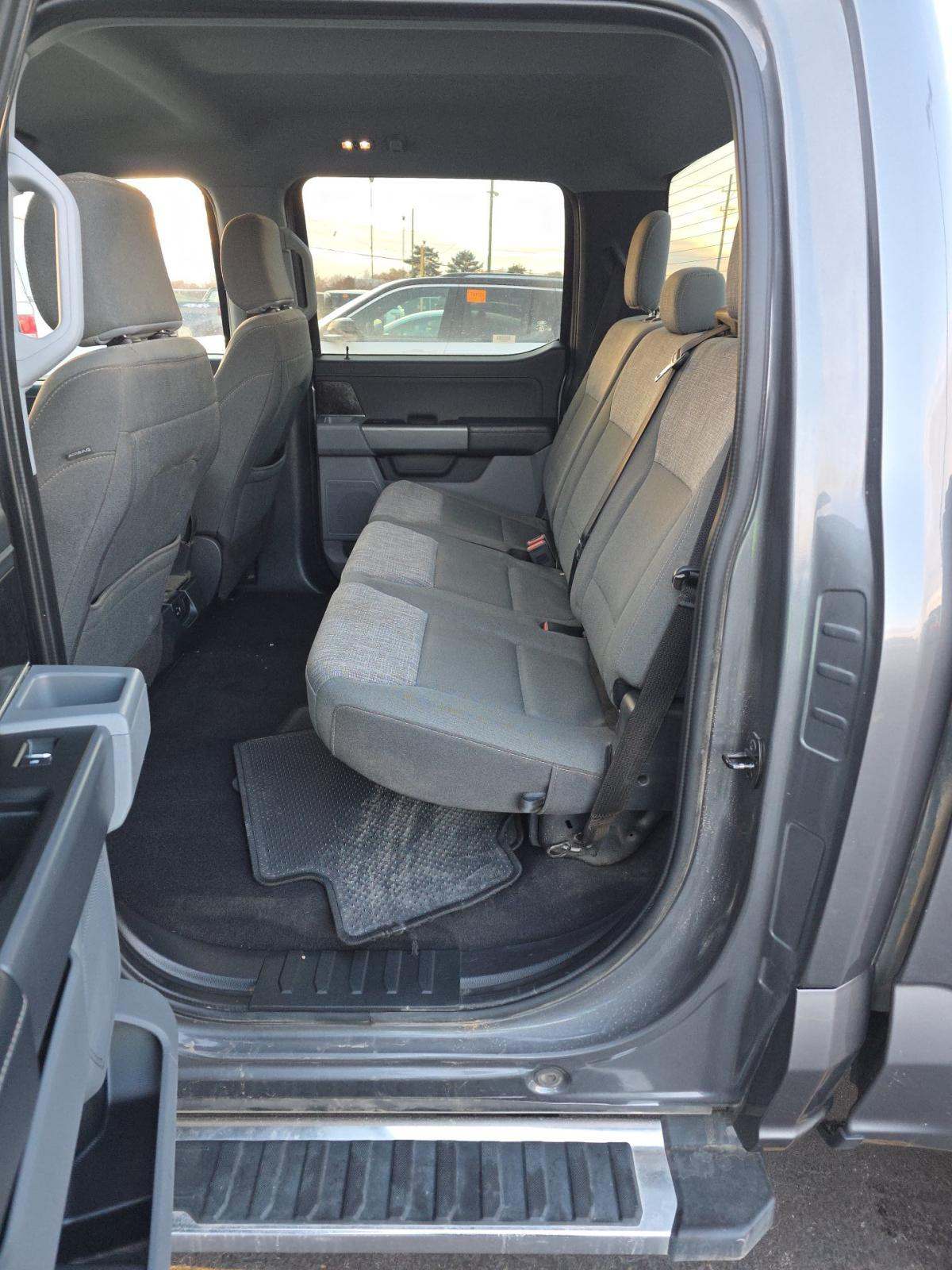 2023 Ford F-150 XLT AWD