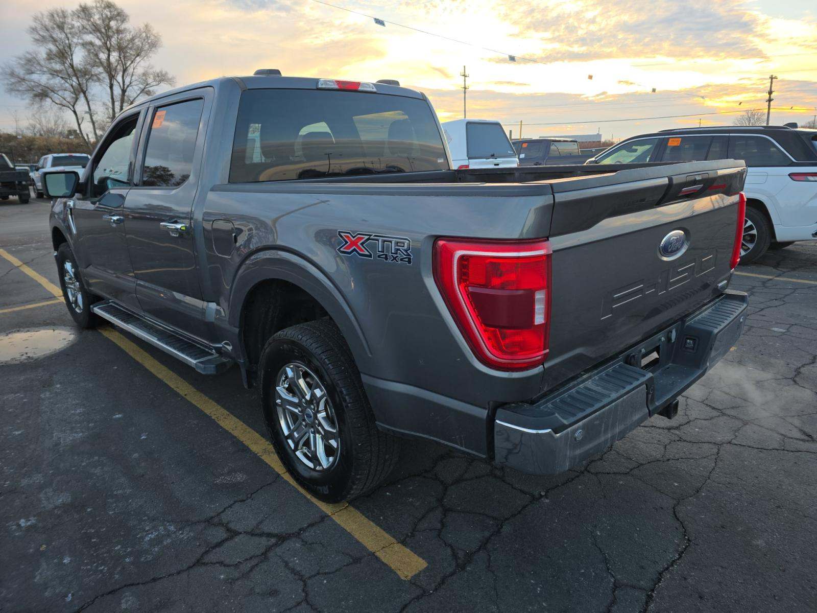 2023 Ford F-150 XLT AWD