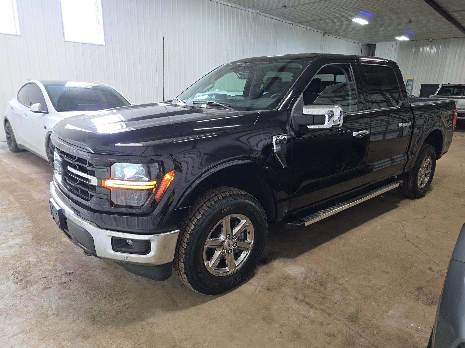 2025 Ford F-150 XLT AWD
