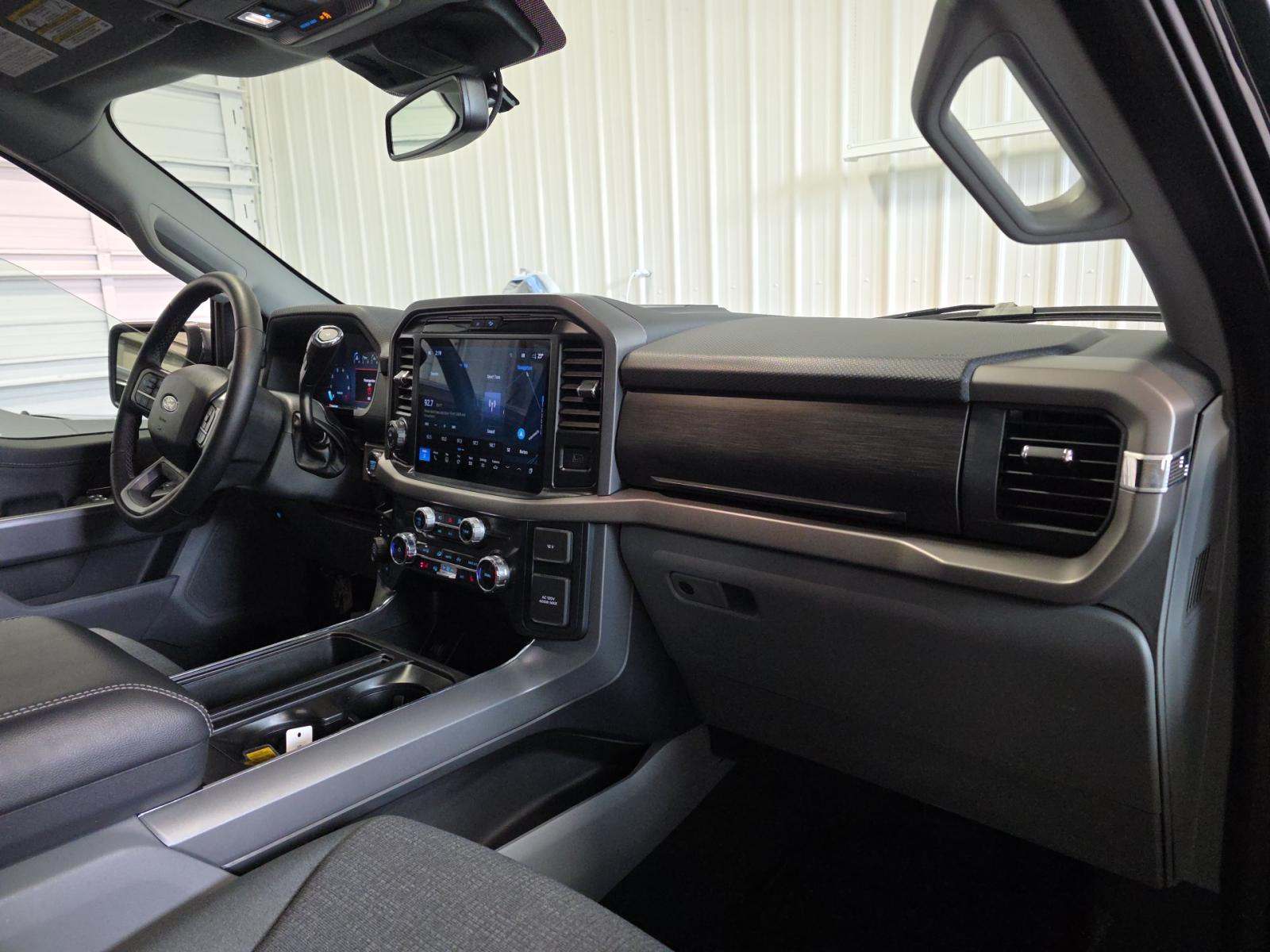 2025 Ford F-150 XLT AWD