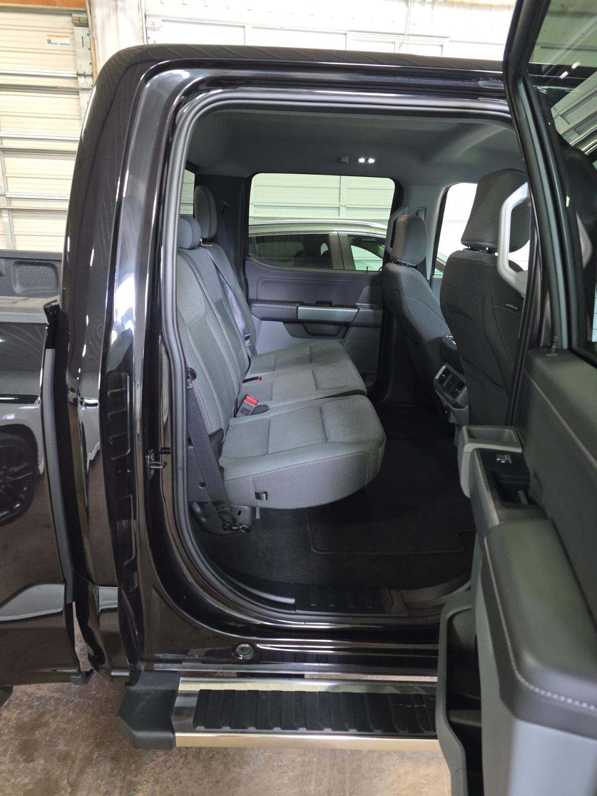 2025 Ford F-150 XLT AWD