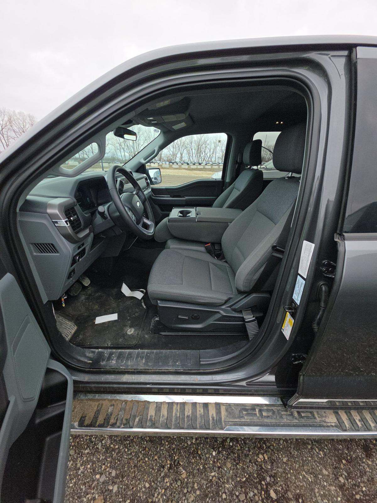 2025 Ford F-150 XLT AWD