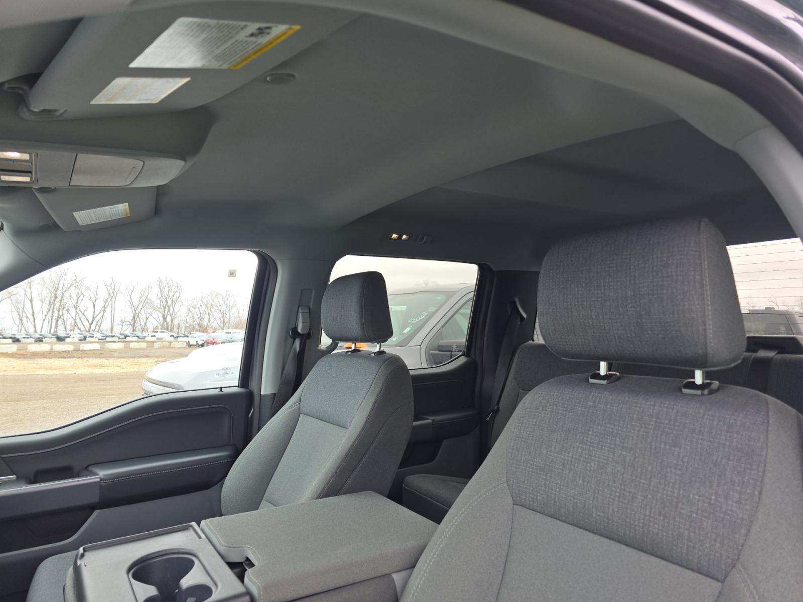 2025 Ford F-150 XLT AWD