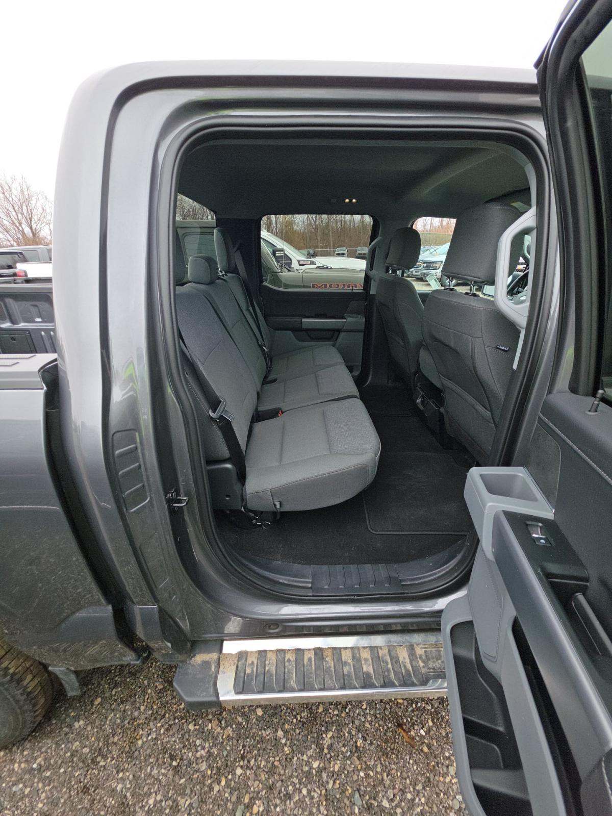 2025 Ford F-150 XLT AWD