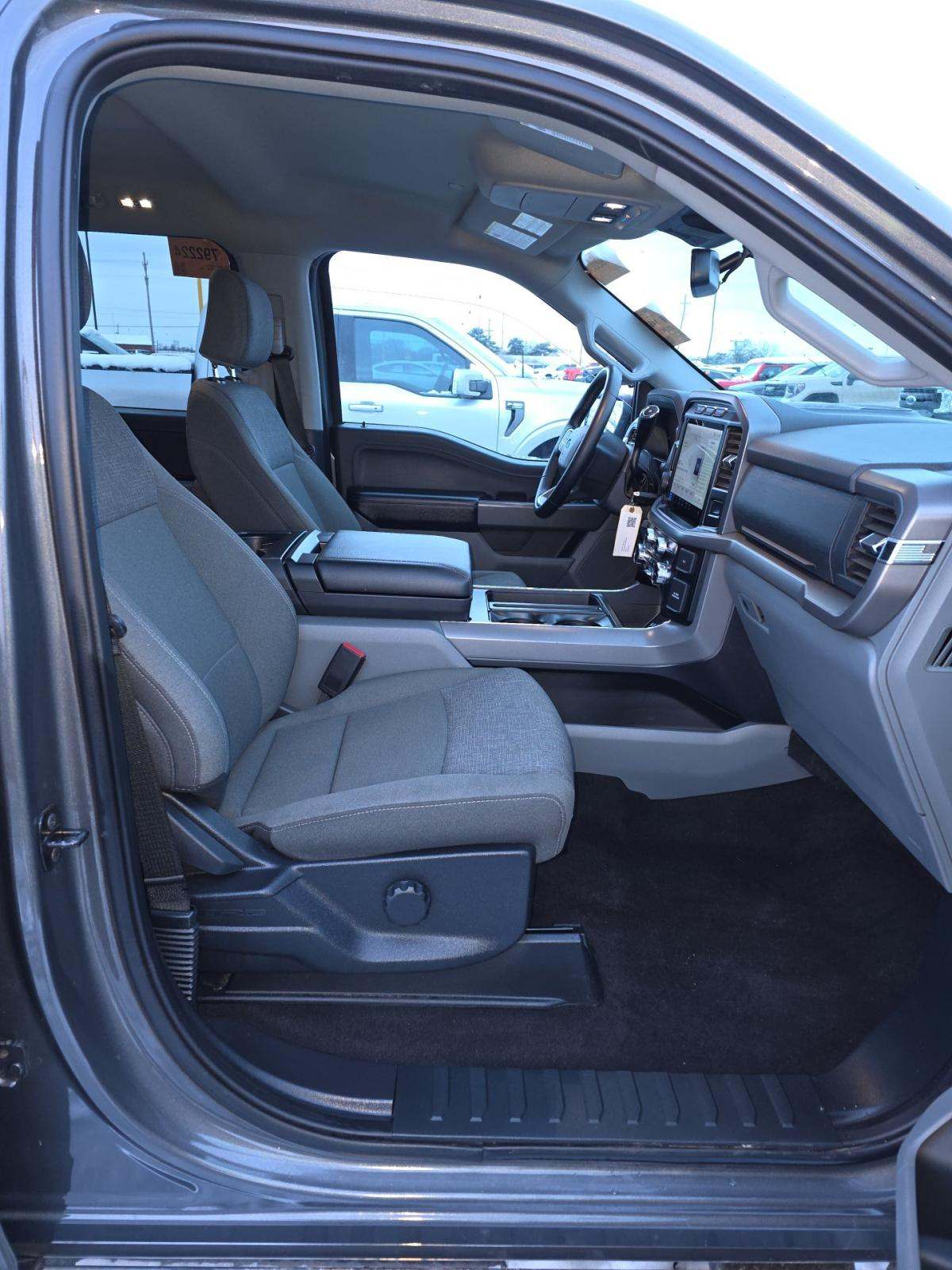 2024 Ford F-150 XLT AWD