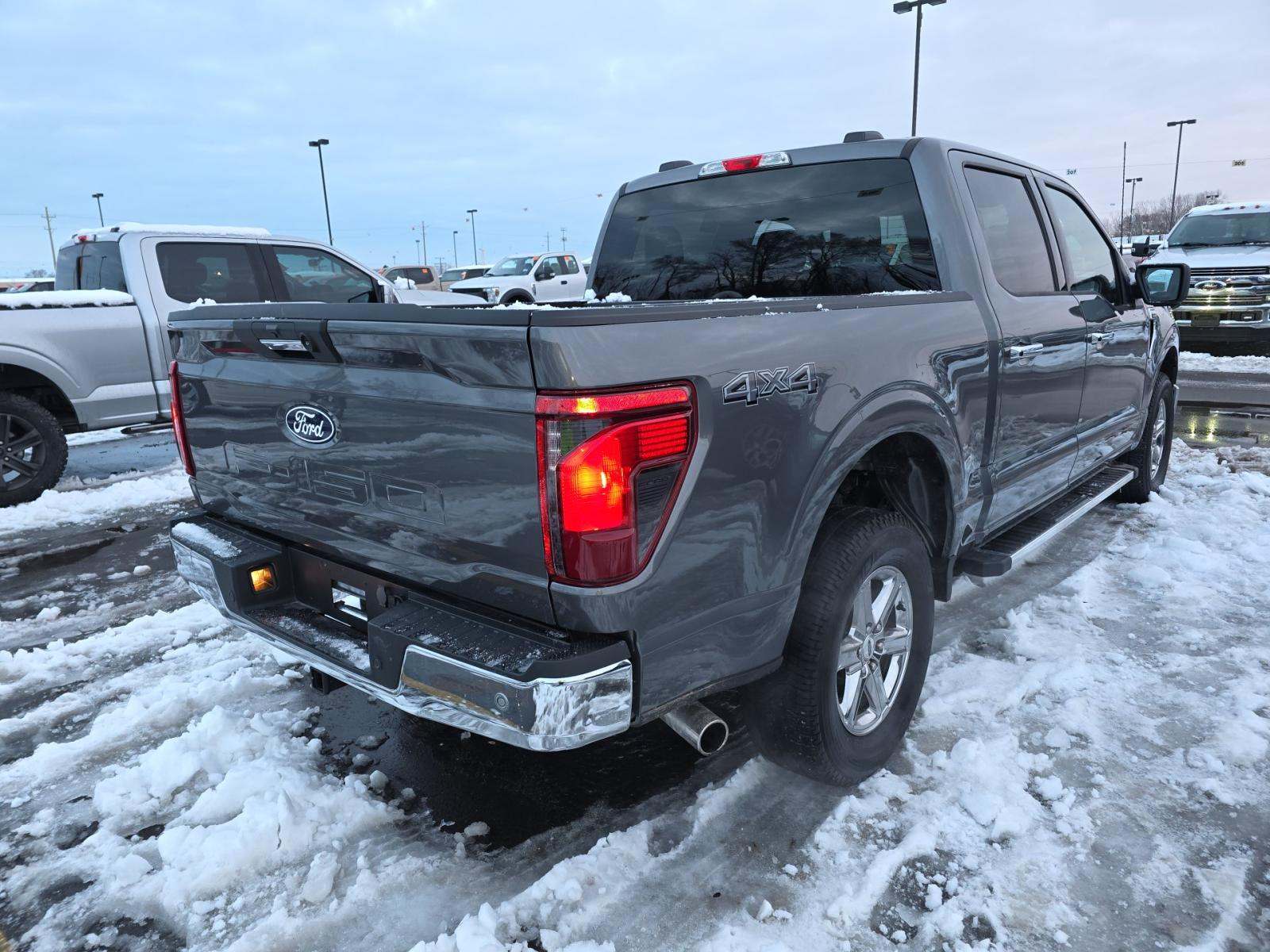 2024 Ford F-150 XLT AWD
