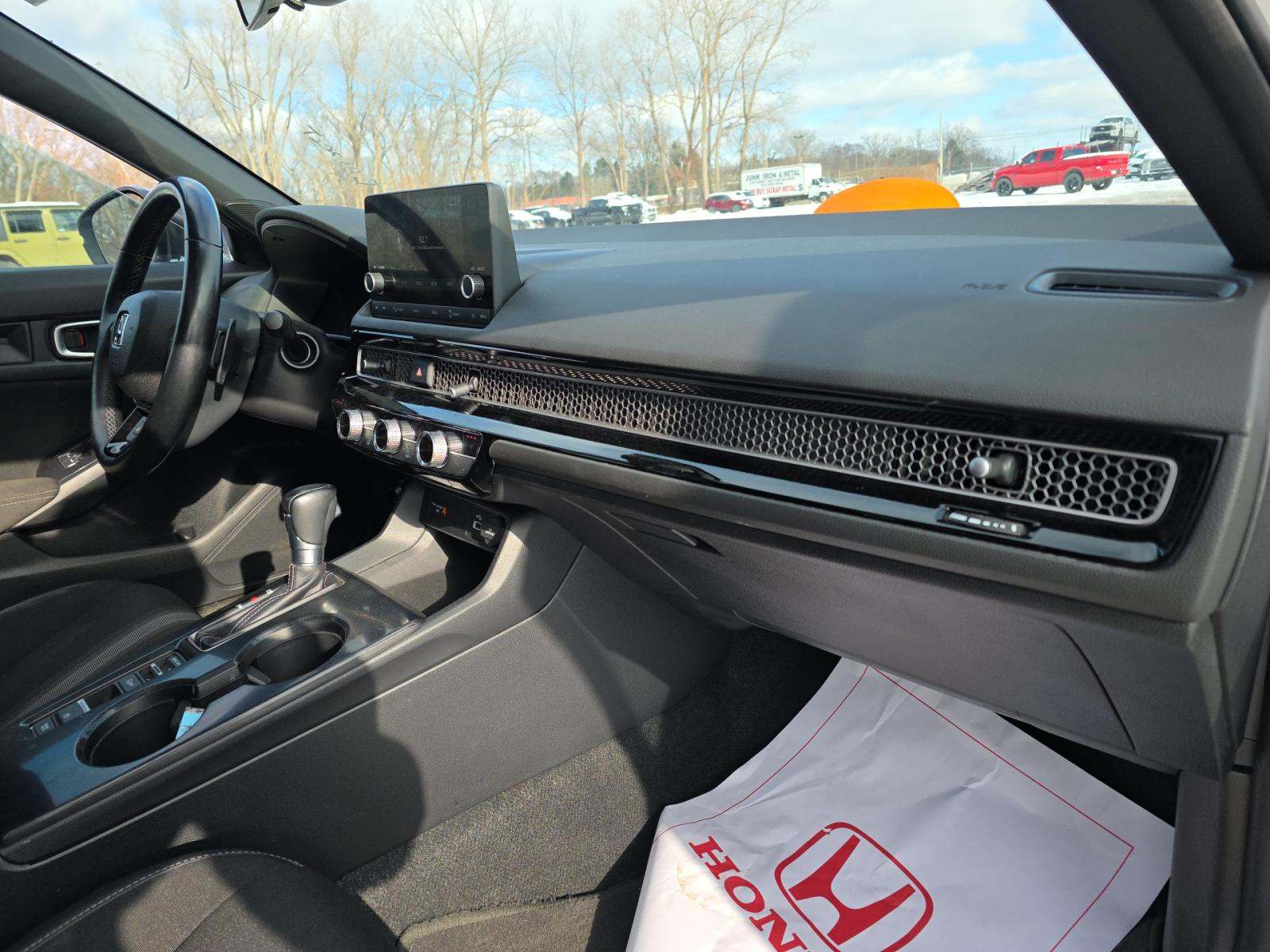 2022 Honda Civic Sport Touring FWD