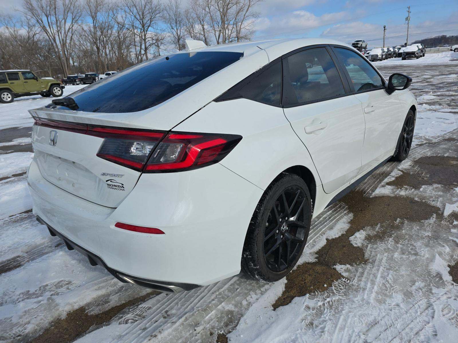 2022 Honda Civic Sport Touring FWD