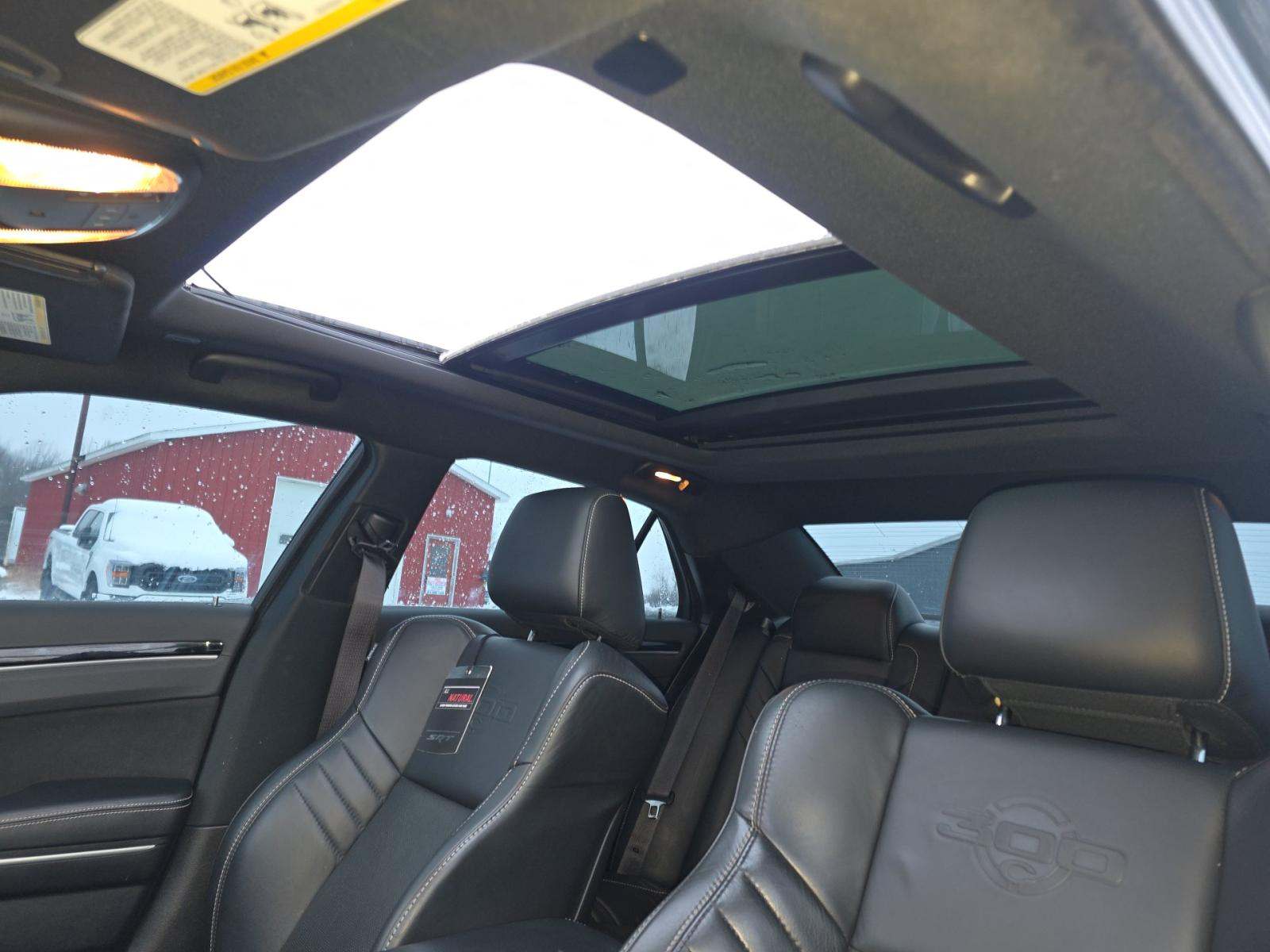 2023 Chrysler 300 C RWD