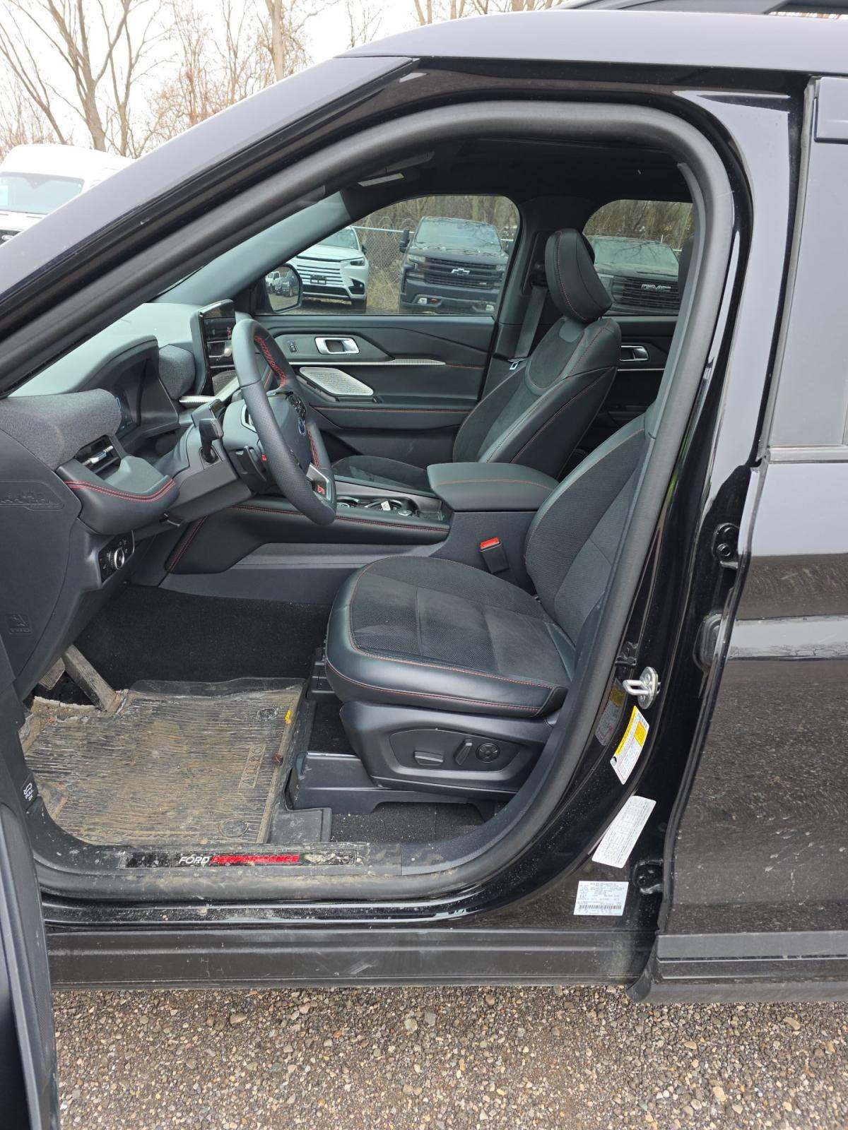 FORD EXPLORER - 2