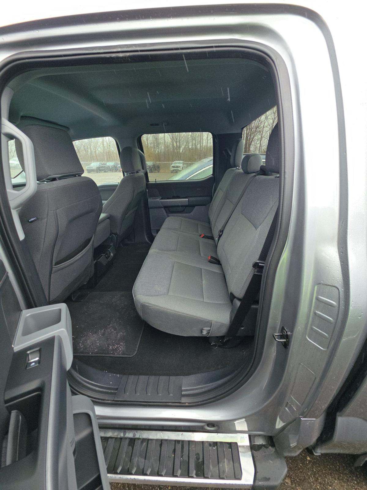 2025 Ford F-150 XLT AWD