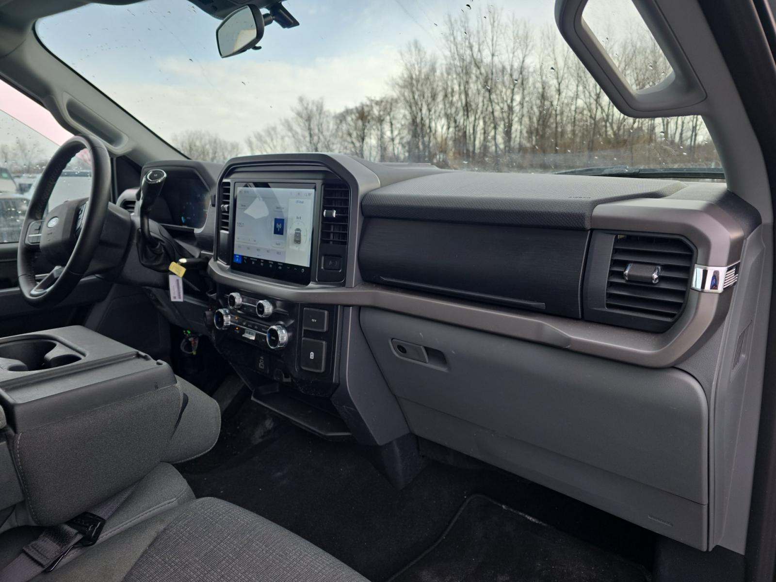 2025 Ford F-150 XLT AWD