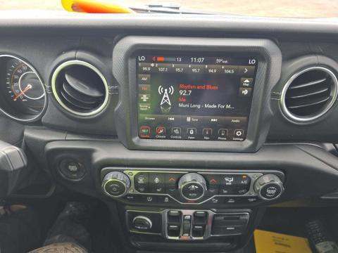 JEEP UNLIMITED SAHARA - 6