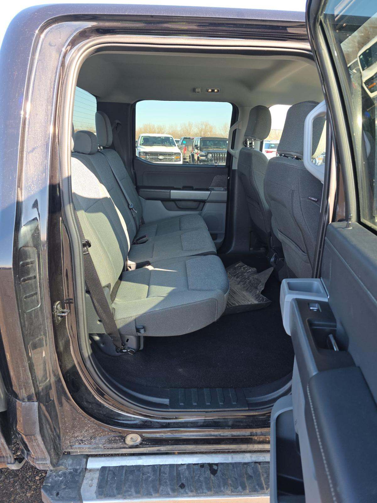 2024 Ford F-150 XLT AWD