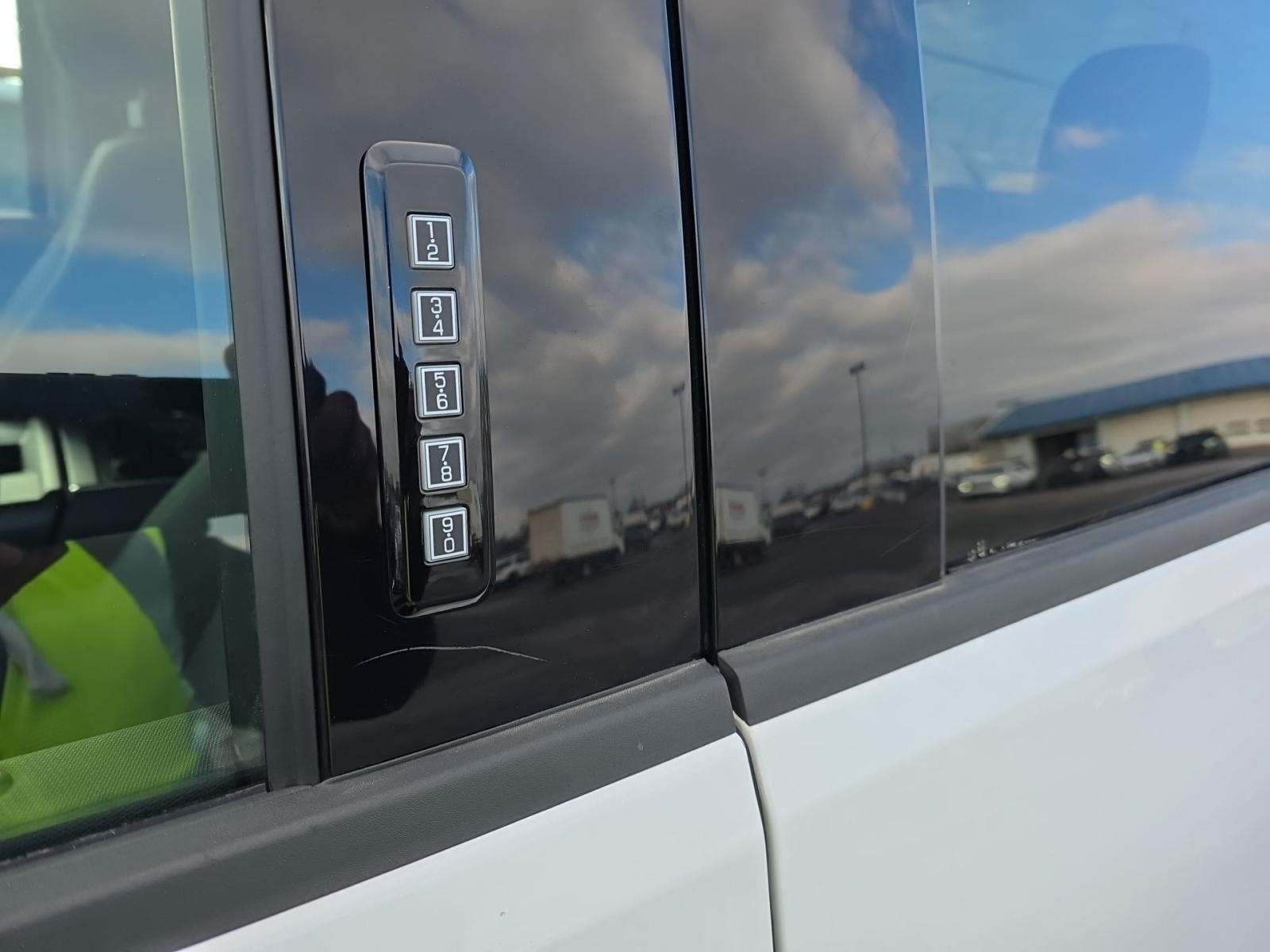 2024 Ford F-150 XLT AWD