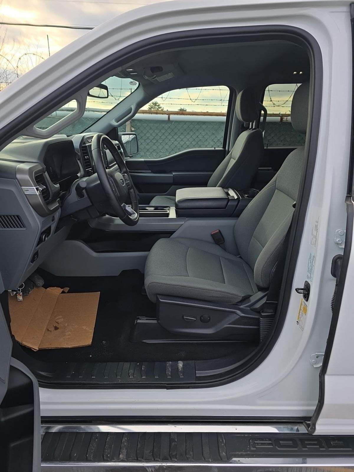 2024 Ford F-150 XLT AWD