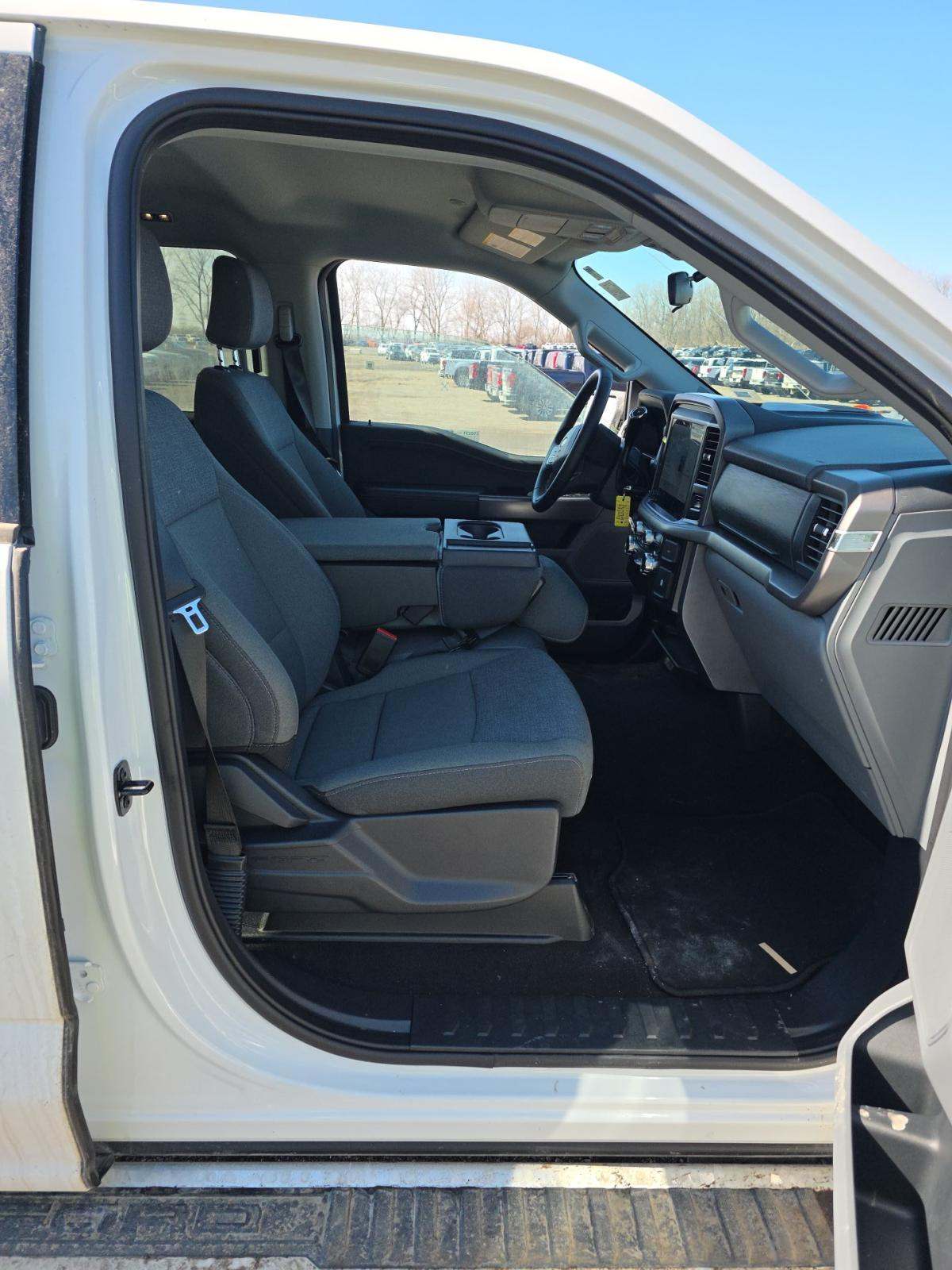 2025 Ford F-150 XLT AWD