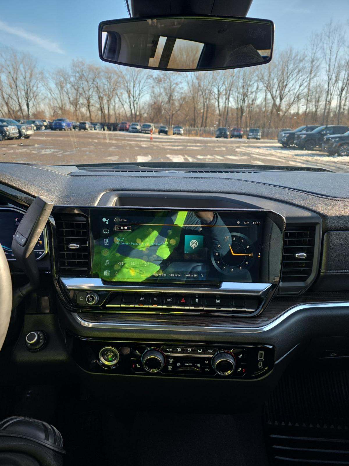 2024 Chevrolet Silverado 1500 RST AWD