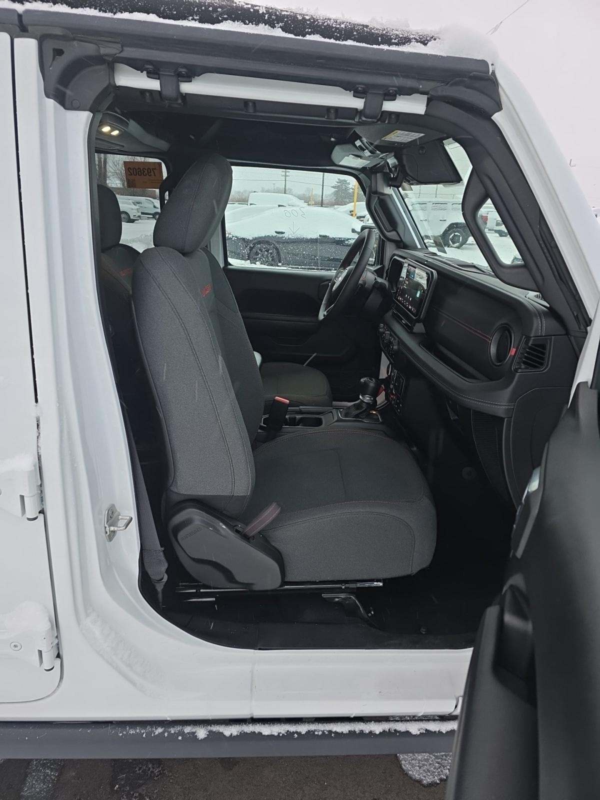 2024 Jeep Wrangler Rubicon AWD