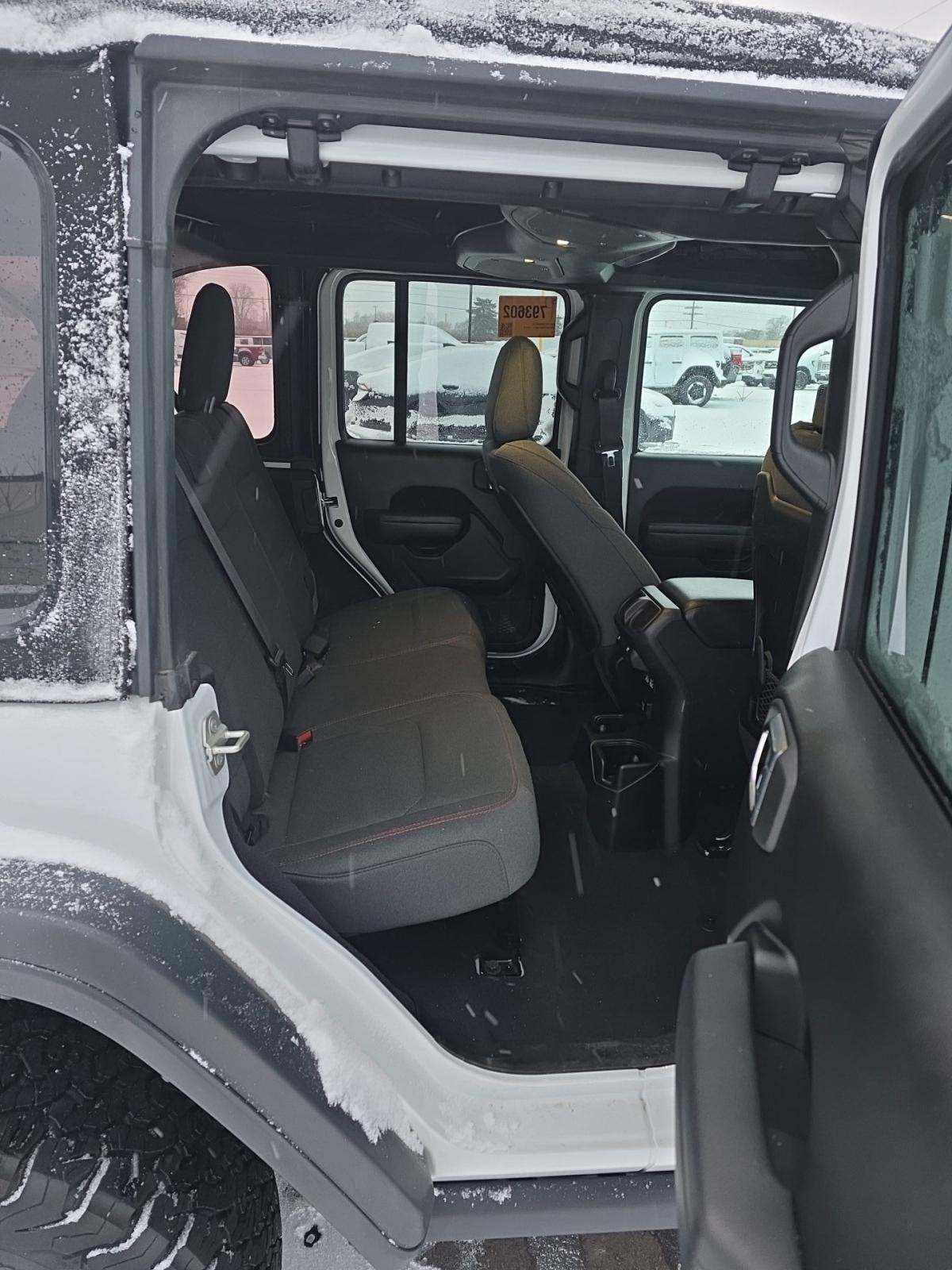 2024 Jeep Wrangler Rubicon AWD