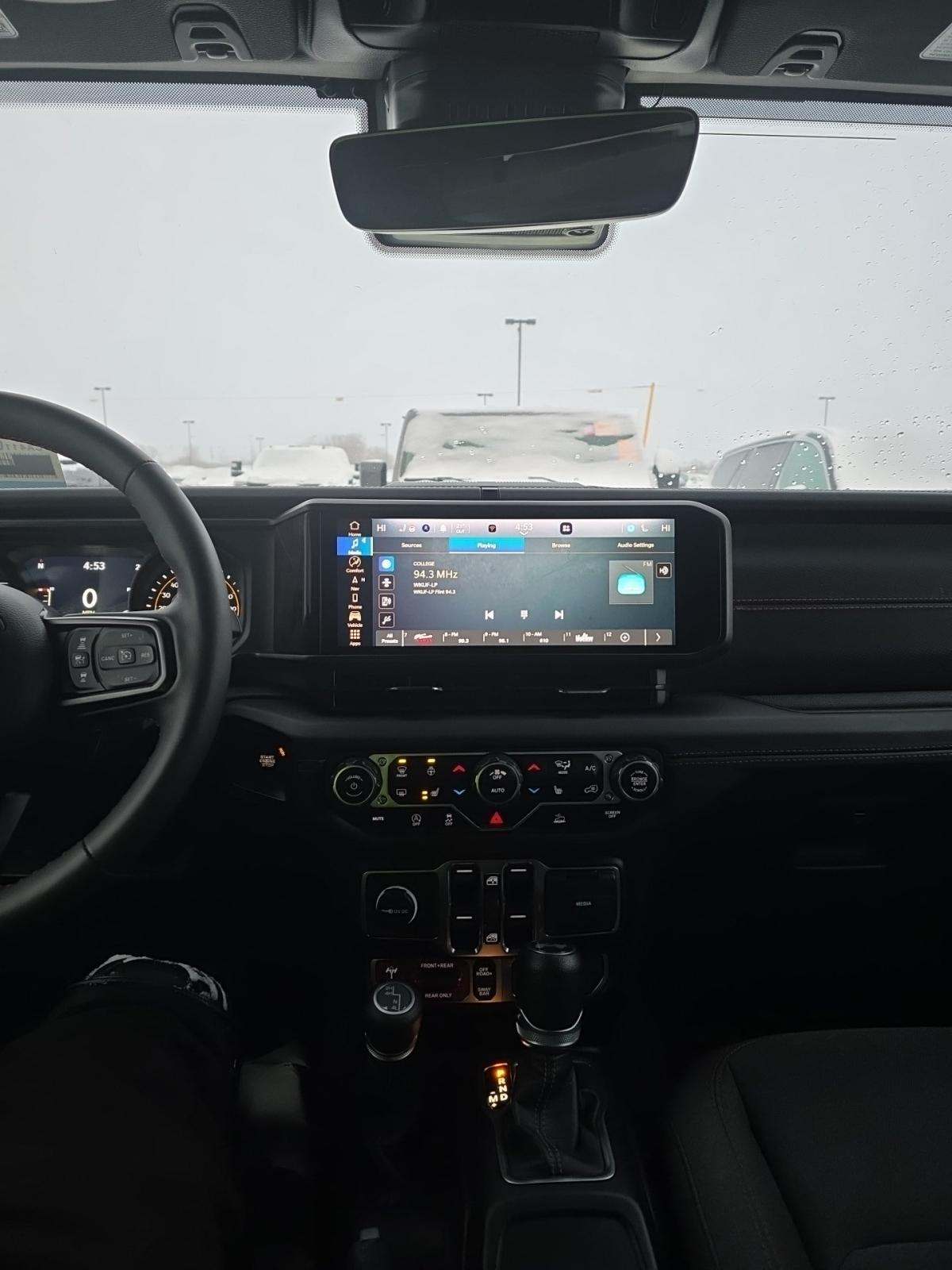 2024 Jeep Wrangler Rubicon AWD