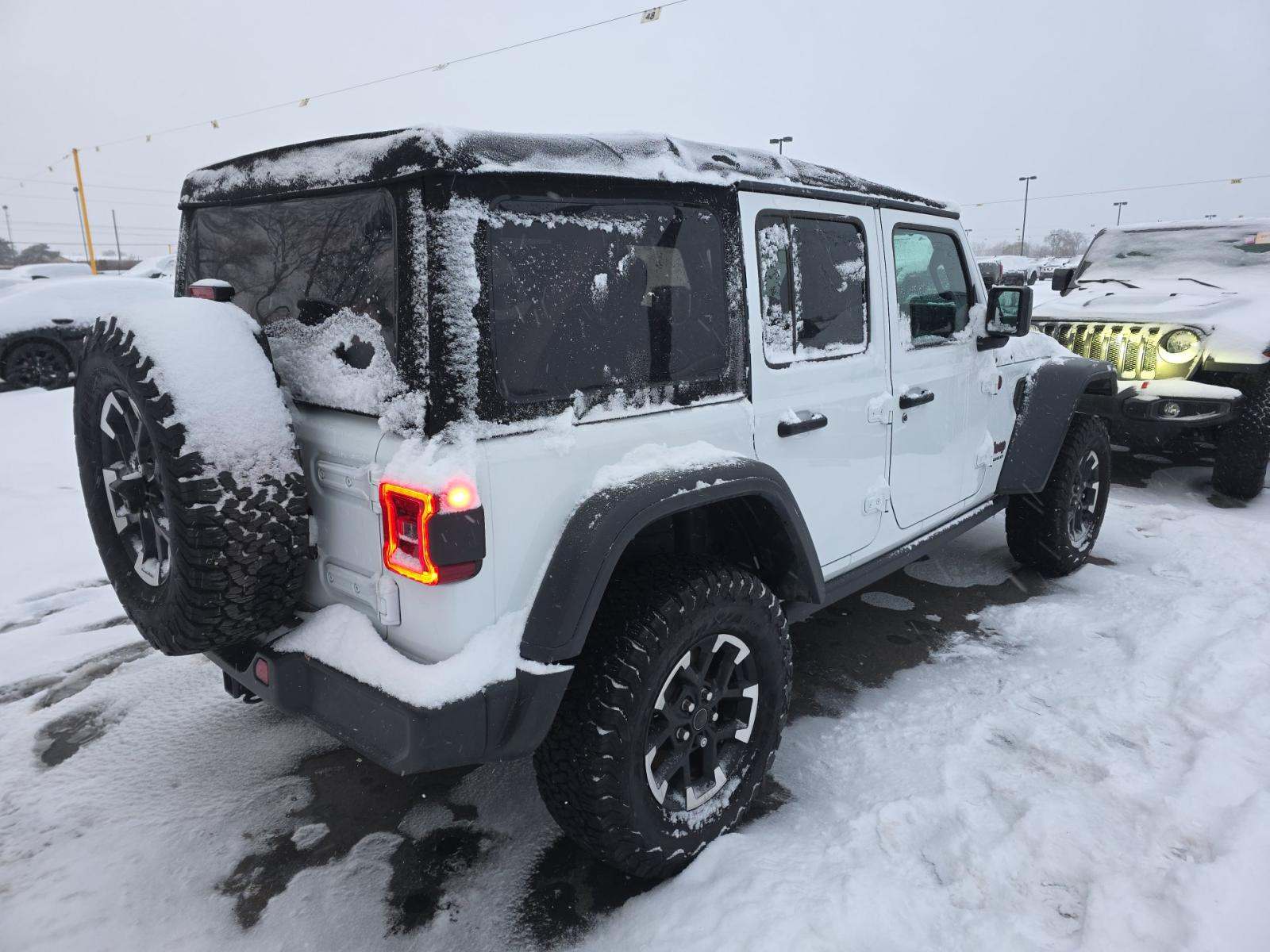 2024 Jeep Wrangler Rubicon AWD