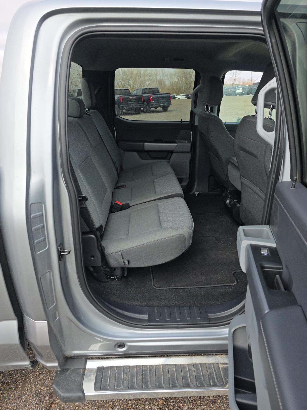 2025 Ford F-150 XLT AWD