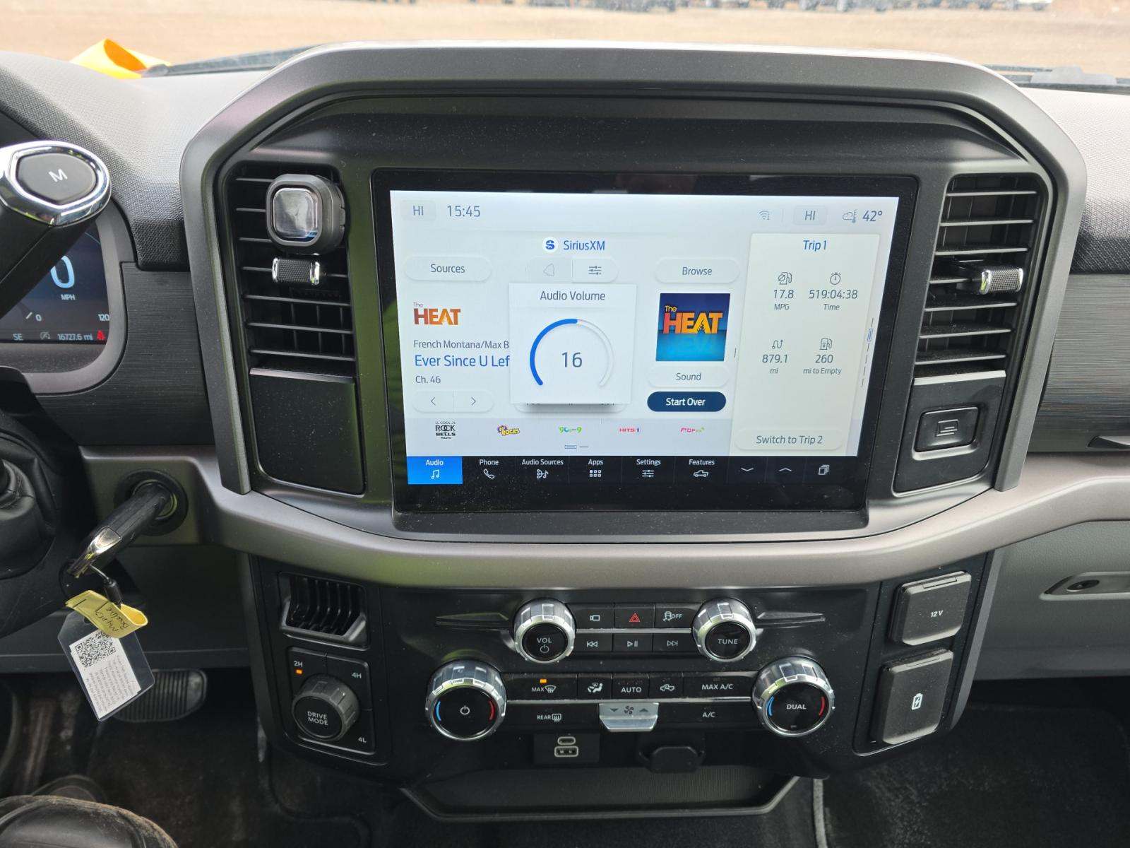 2025 Ford F-150 XLT AWD