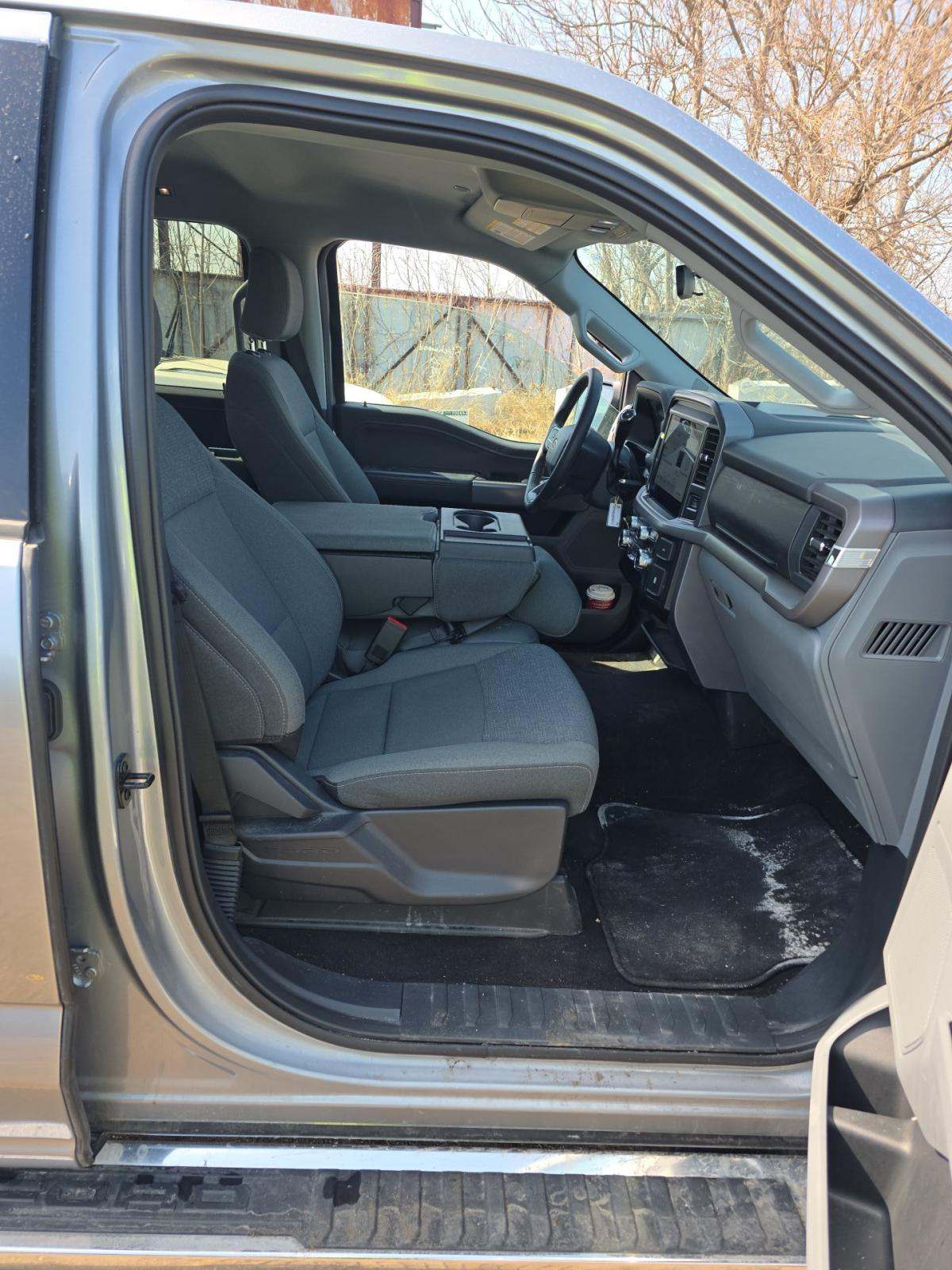 2025 Ford F-150 XLT AWD