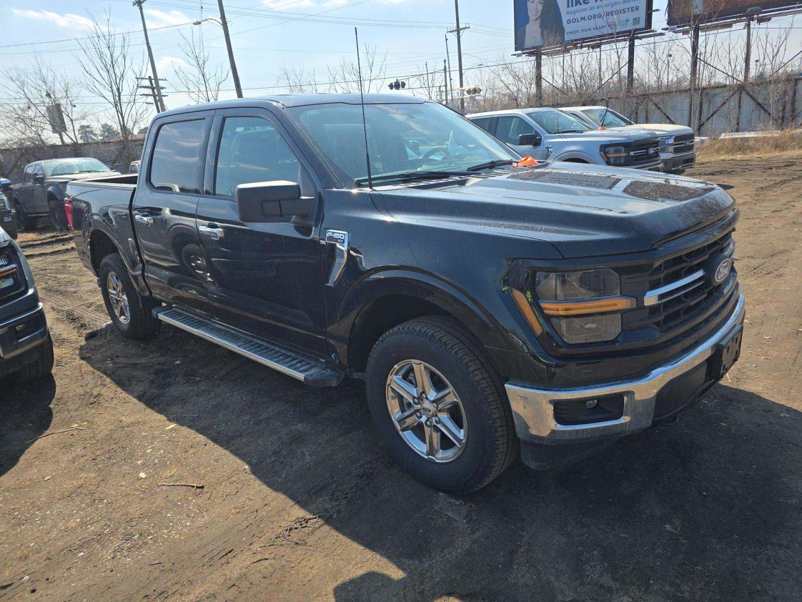 2025 Ford F-150 XLT AWD