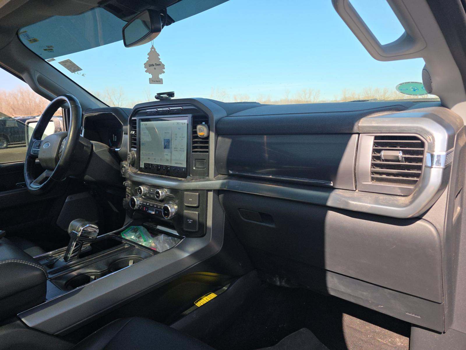 2022 Ford F-150 Hybrid Lariat AWD