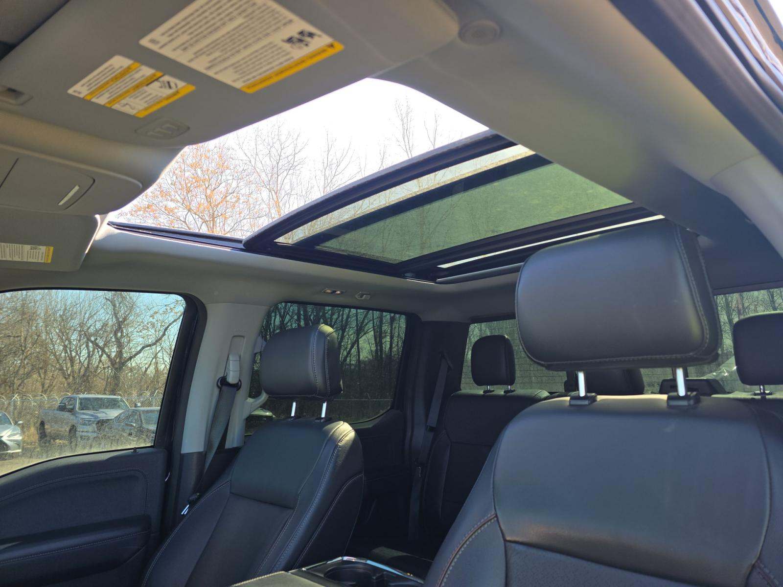 2022 Ford F-150 Hybrid Lariat AWD