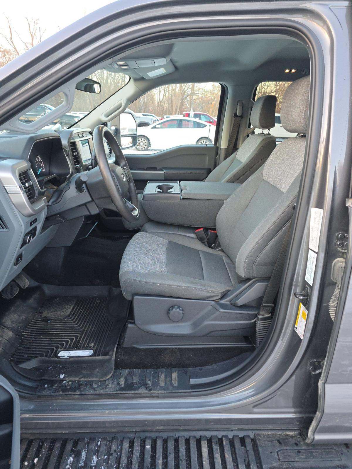 2022 Ford F-150 XLT AWD