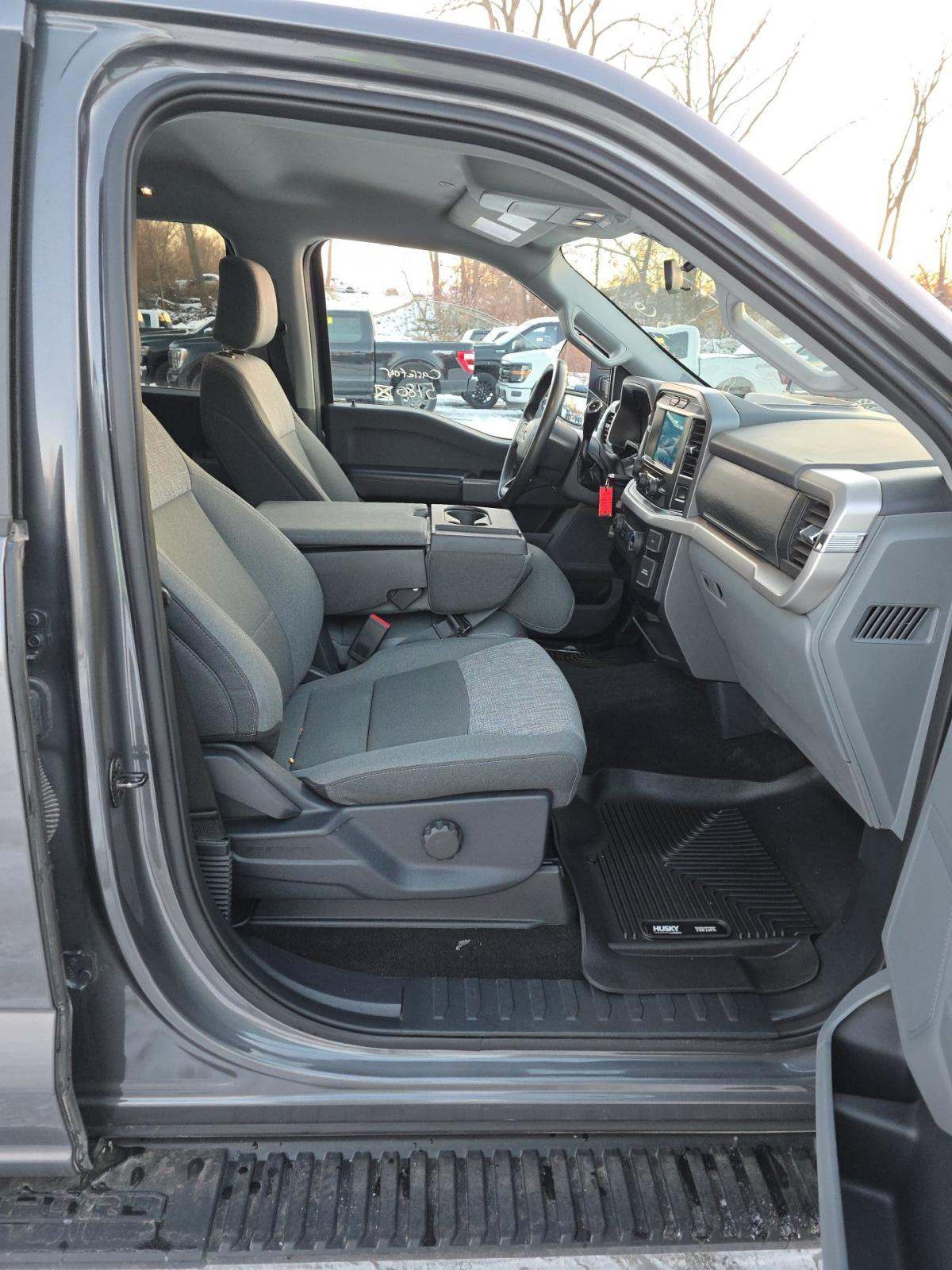 2022 Ford F-150 XLT AWD