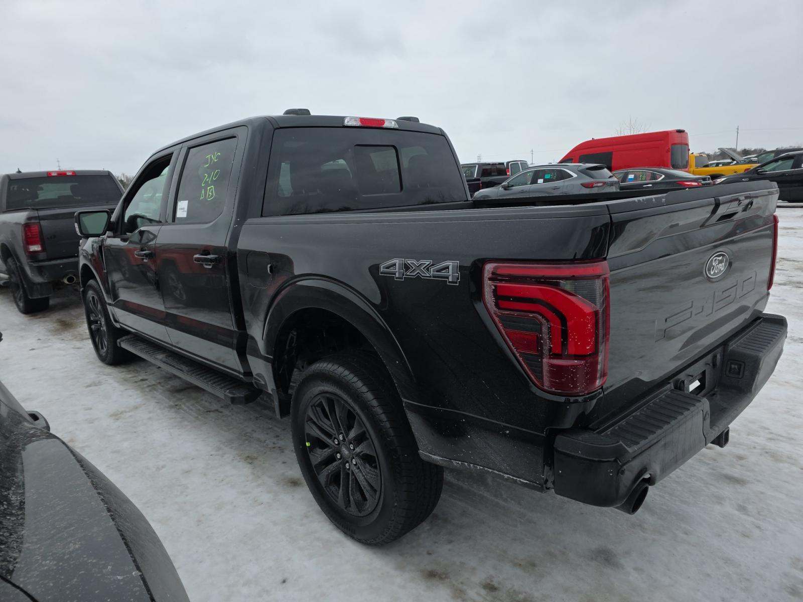 2025 Ford F-150 Lariat AWD