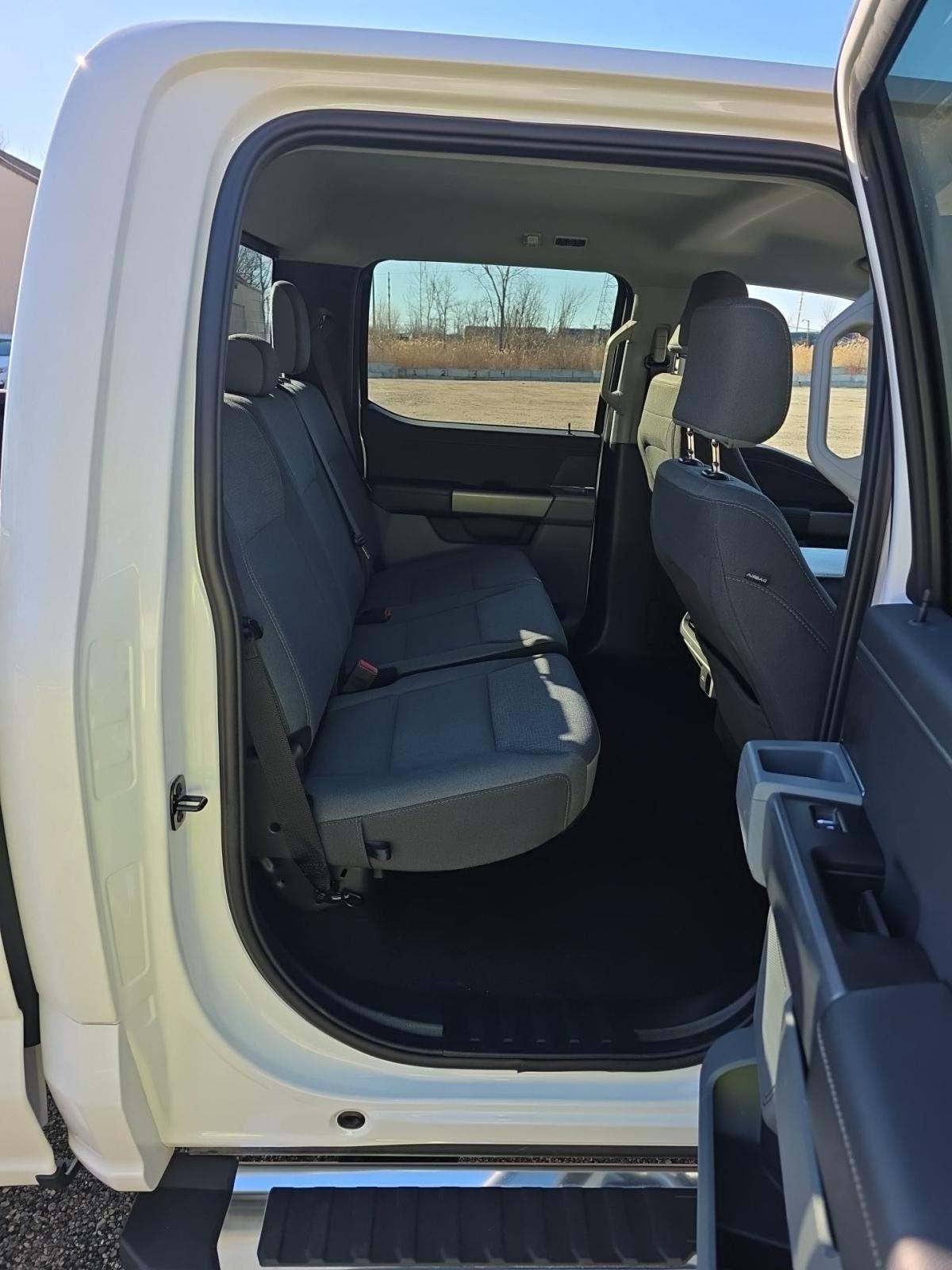 2025 Ford F-150 XLT AWD