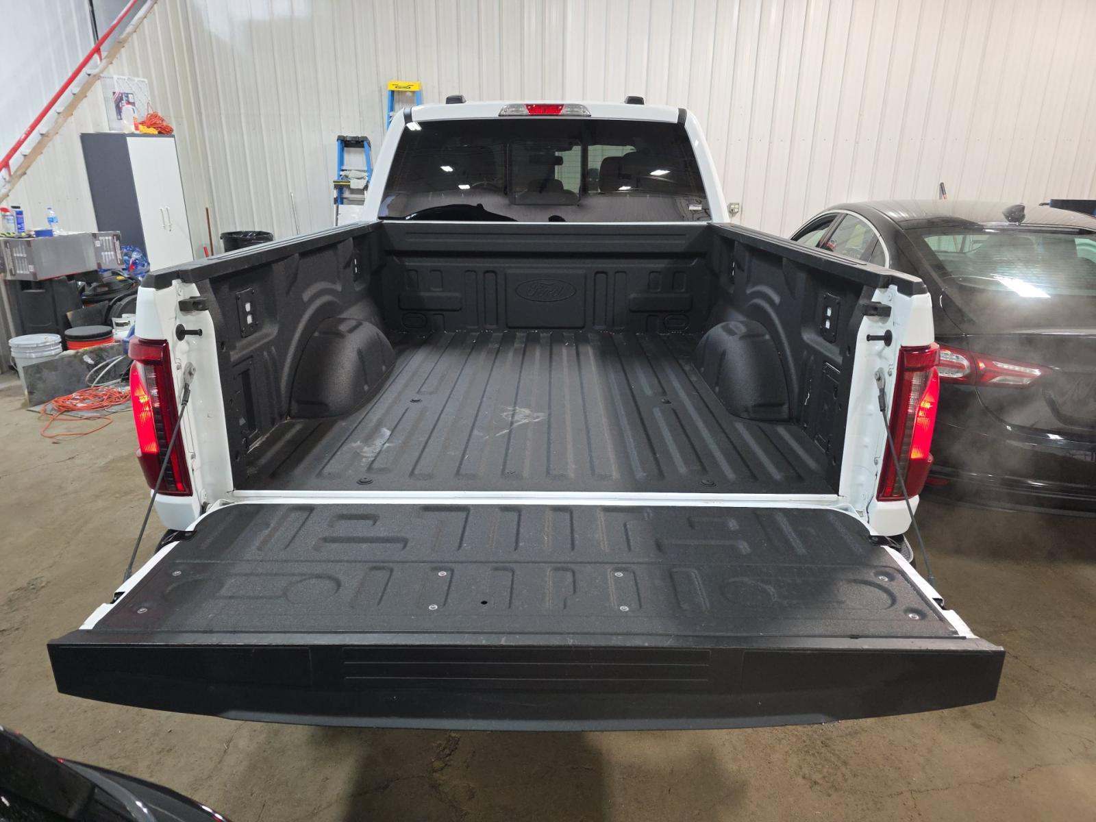 2025 Ford F-150 XLT AWD