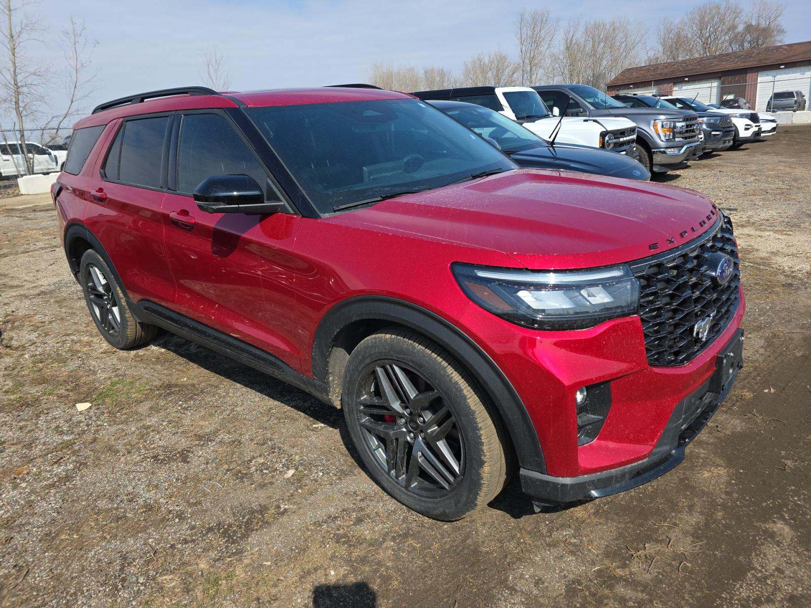 2025 Ford Explorer ST AWD