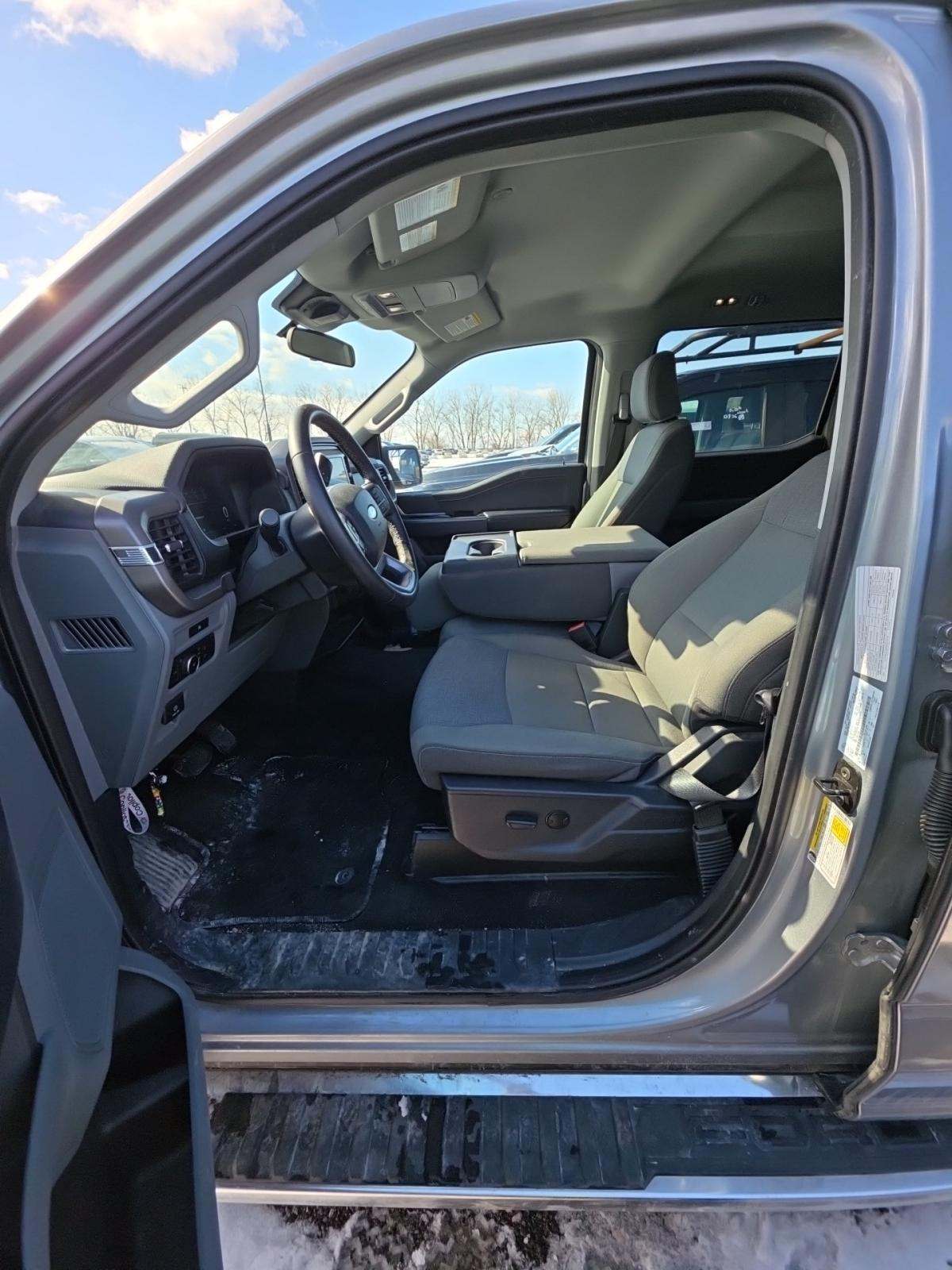 2025 Ford F-150 XLT AWD