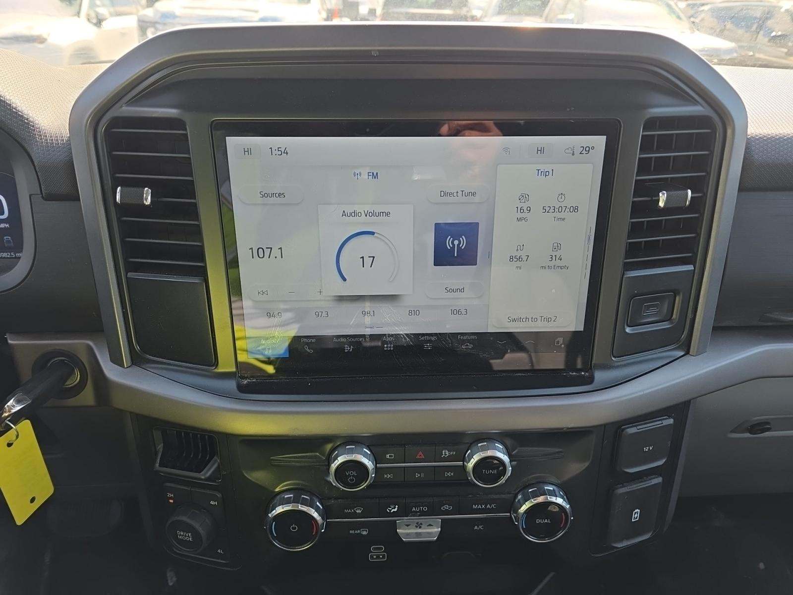 2025 Ford F-150 XLT AWD