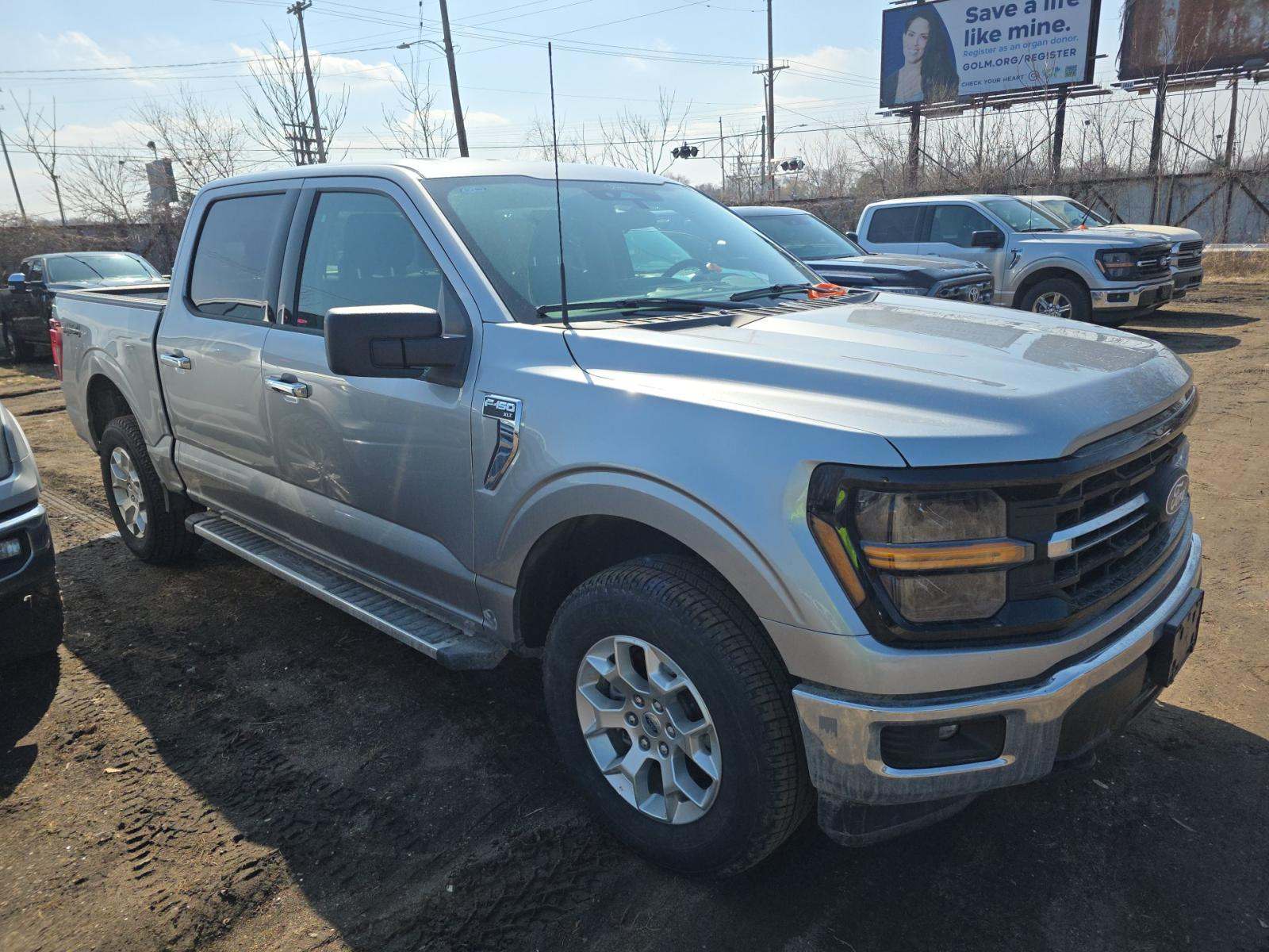 2025 Ford F-150 XLT AWD