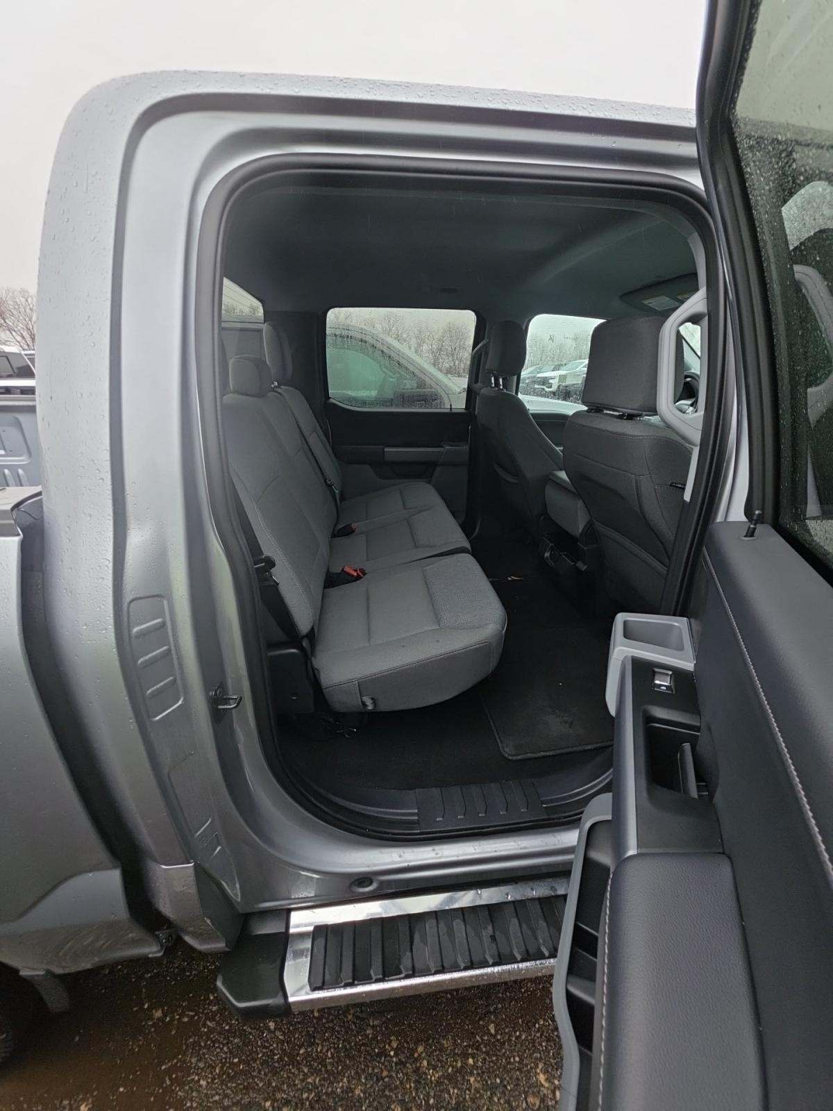 2025 Ford F-150 XLT AWD