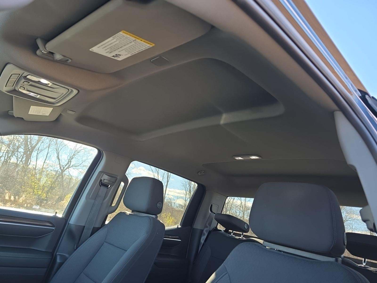 2022 Chevrolet Silverado 1500 RST AWD