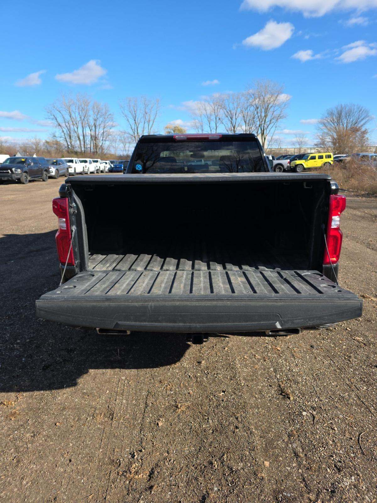 2022 Chevrolet Silverado 1500 RST AWD