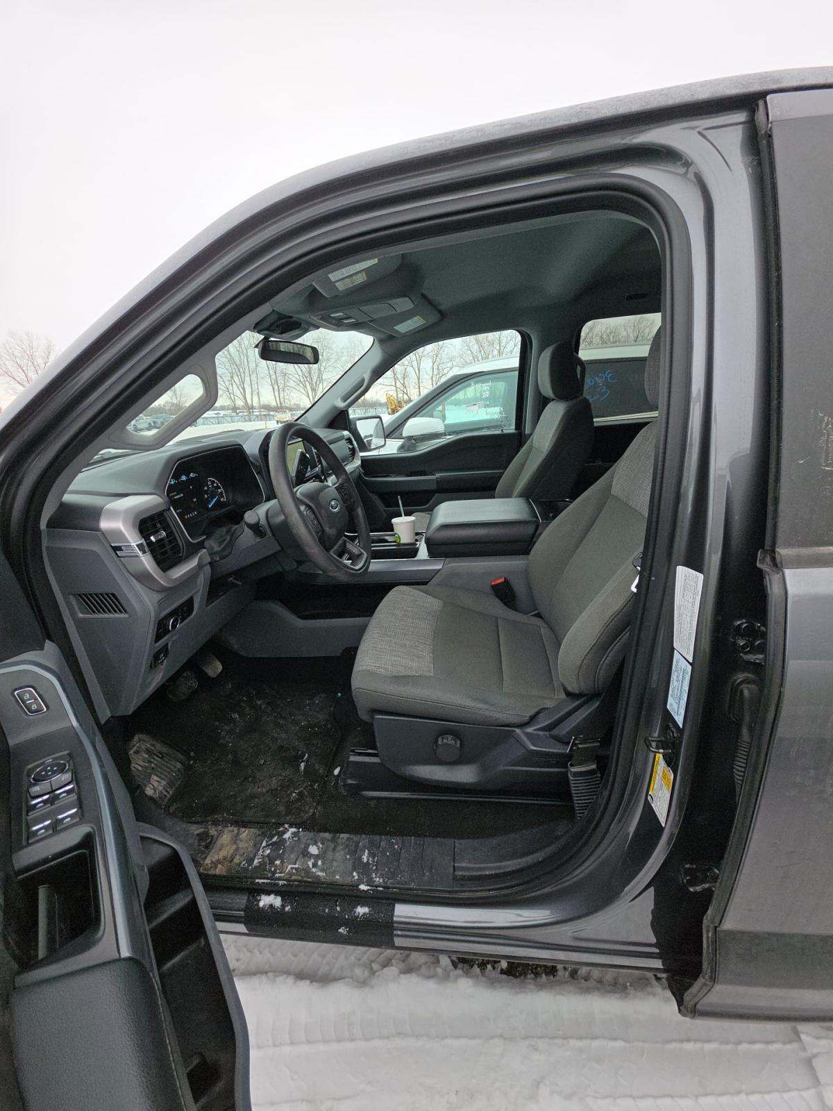 2023 Ford F-150 XLT AWD